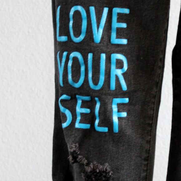 Shein High Rise Slogan Graphic Distressed Black Jean Size L - Picture 6 of 13